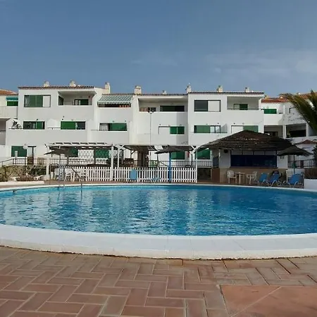 Apartment Immaculate 1-bed In Arona E308 *
