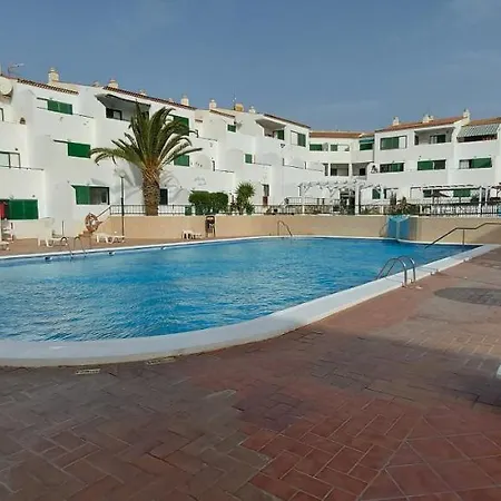 Apartment Immaculate 1-bed In Arona E308